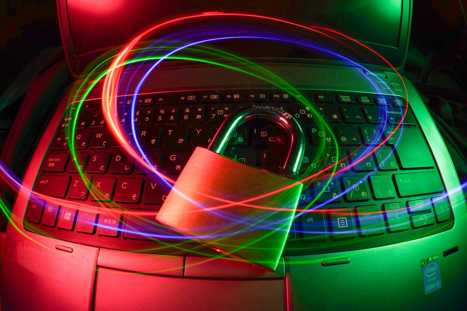 Van wie is jouw maatwerksoftware? Wat er in je contract moet staan, en wat je bij de overdracht moet krijgen